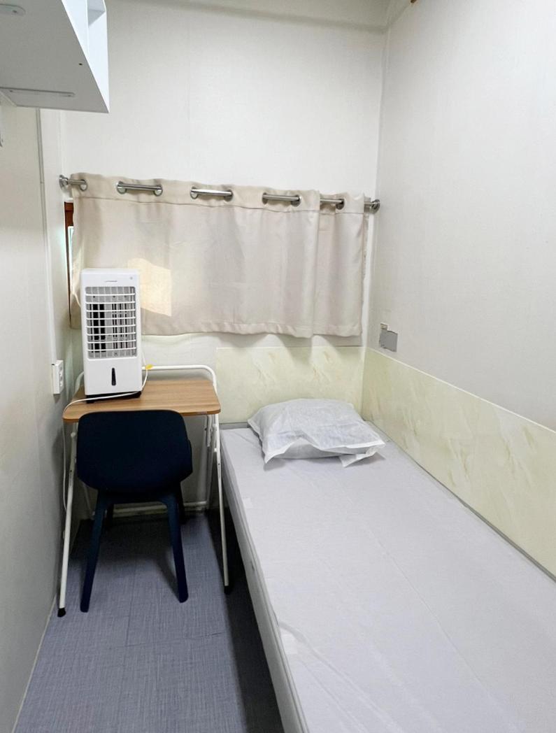 Hostel Singleguesthouse Cozybed -man Only- Seoul