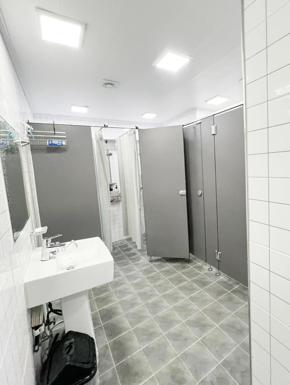 Hostel Singleguesthouse Cozybed -man Only- *