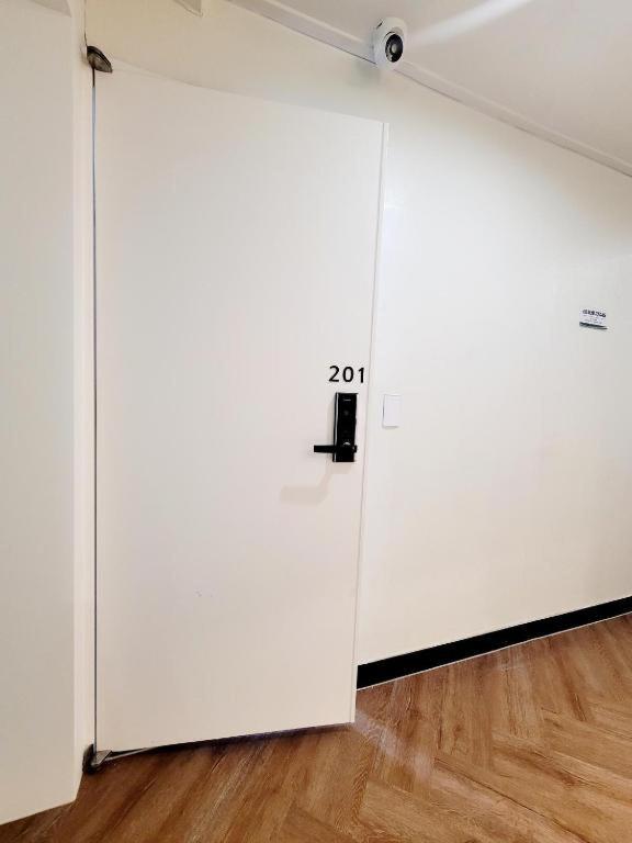 Hostel Singleguesthouse Cozybed -man Only-